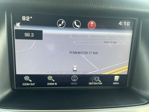 Used 2015 GMC Yukon Denali w/ Premium Package AWD/4WD image 22