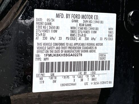 Used 2025 Ford Explorer ST-Line w/ Premium Package image 33