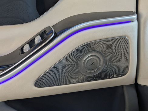 Certified 2023 Mercedes-Benz S 500 4MATIC image 15