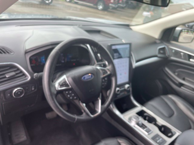 Used 2022 Ford Edge Titanium w/ Cargo Accessory Package AWD/4WD image 14