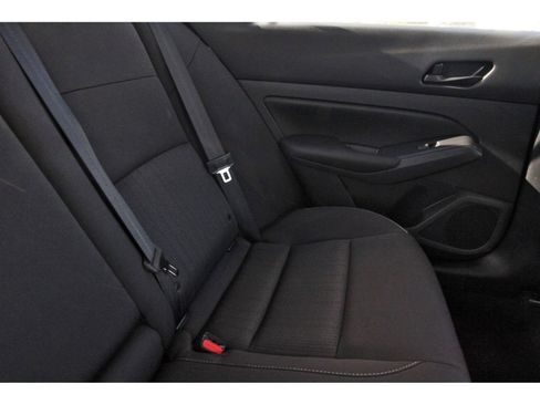 Used 2024 Nissan Altima 2.5 S FWD image 15