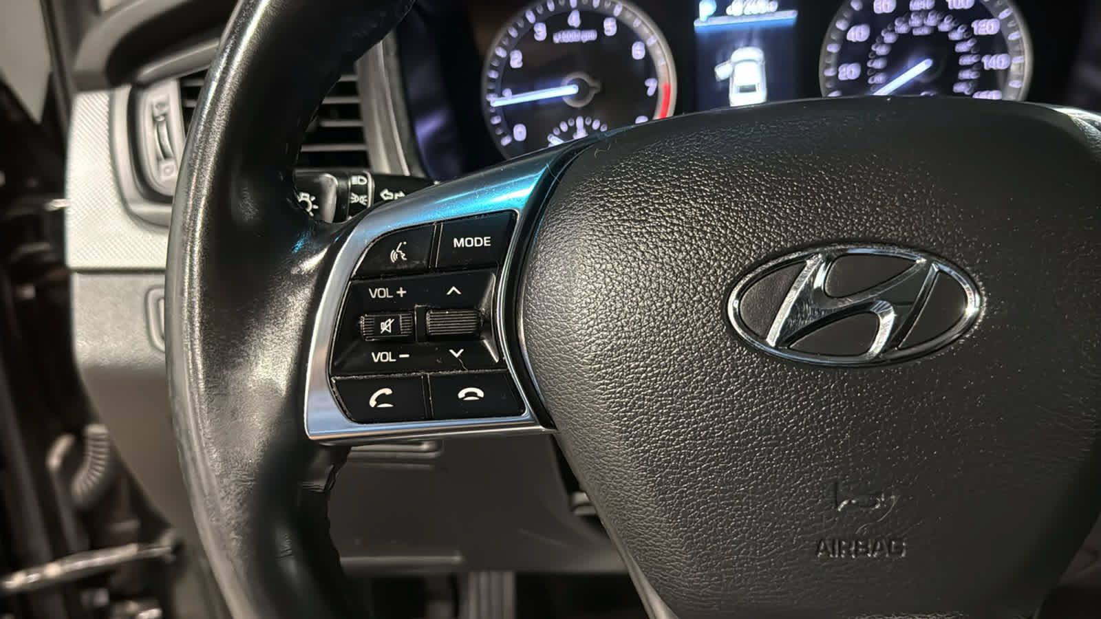 Used 2018 Hyundai Sonata SEL w/ Cargo Package FWD image 12