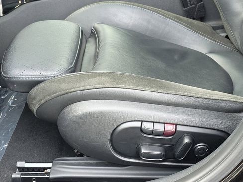 Used 2019 MINI Cooper Clubman S image 32