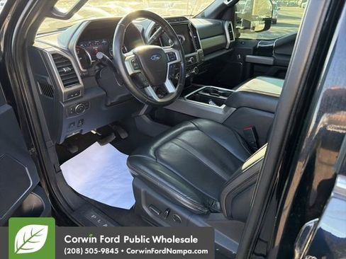 Used 2022 Ford F350 Platinum image 13