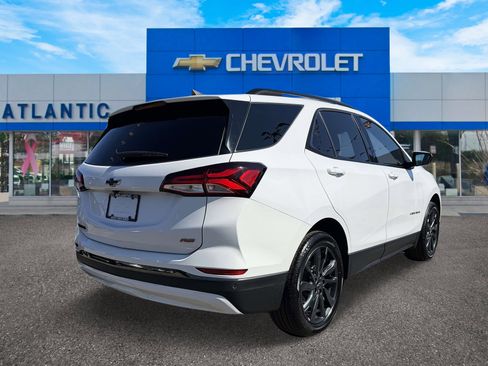 Certified 2023 Chevrolet Equinox RS image 4
