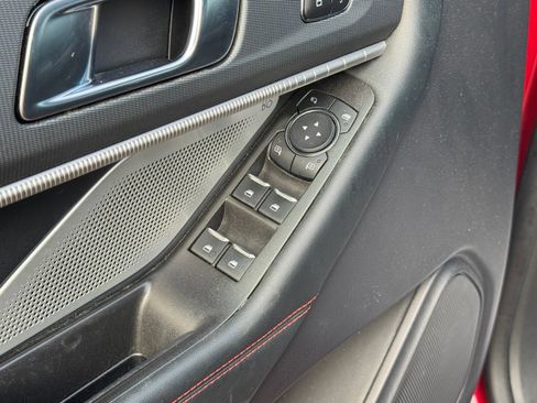 Used 2025 Ford Explorer ST AWD/4WD image 11