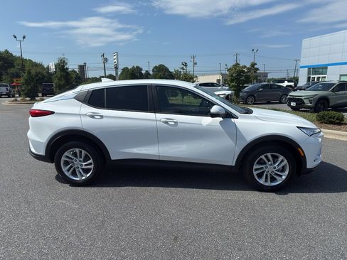 New 2025 Buick Envista Preferred w/ Convenience I Package image 6