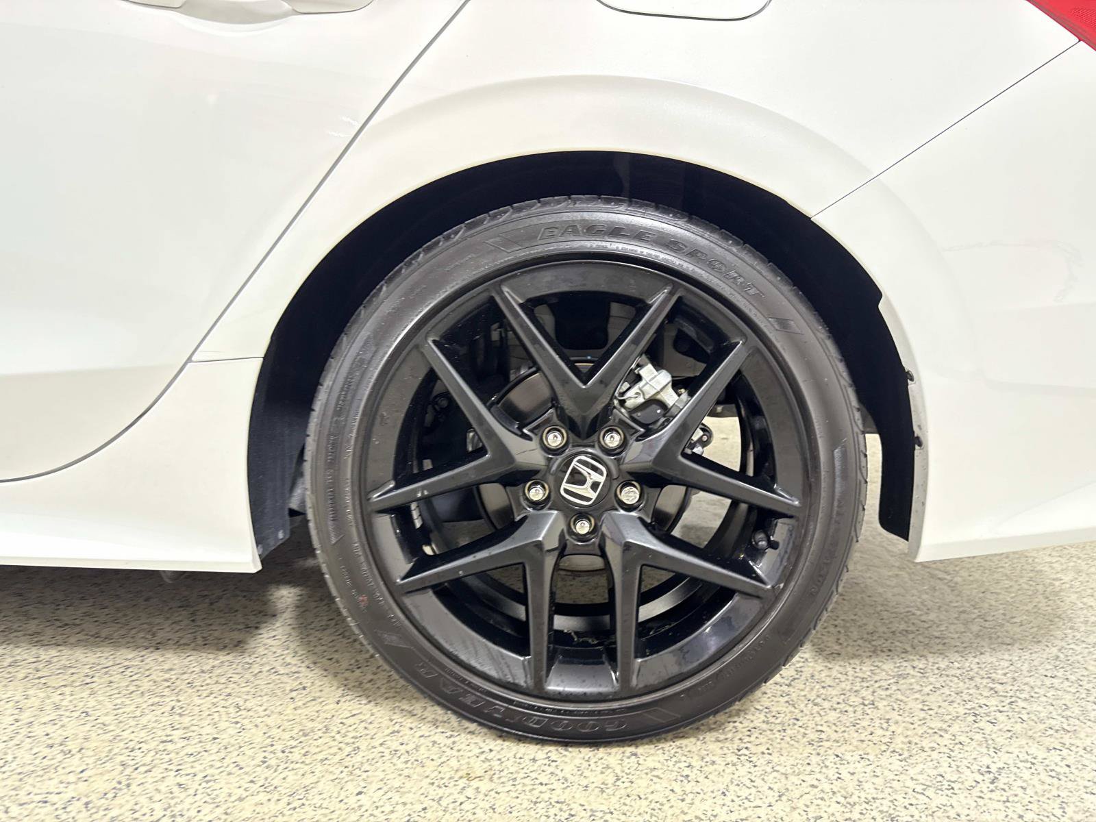 Used 2024 Honda Civic Sport image 9