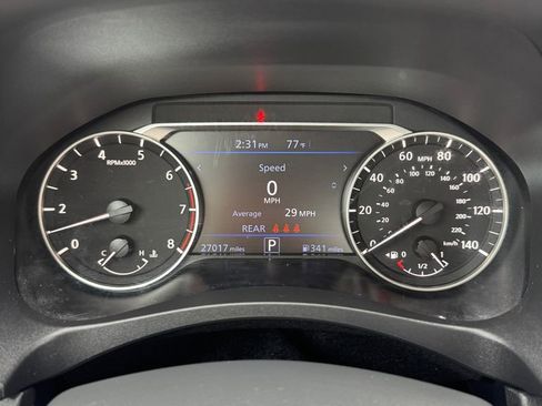 Used 2025 Nissan Altima 2.5 SV FWD image 13