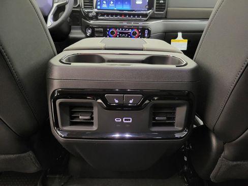 New 2026 Chevrolet Silverado 1500 ZR2 image 50