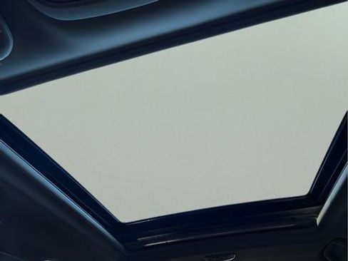 Used 2023 Subaru Forester Touring w/ Popular Package #2 image 47