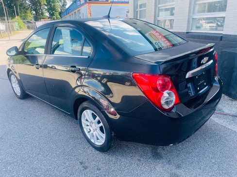 Used 2014 Chevrolet Sonic LT w/ Wheels and Fog Lamp Package image 6