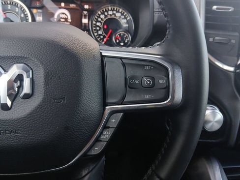 Used 2024 RAM 1500 Laramie AWD/4WD image 25