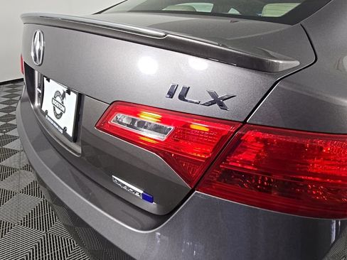 Used 2013 Acura ILX 1.5L image 7