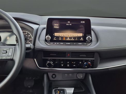 New 2026 Nissan Rogue S image 21