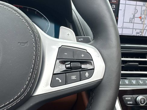 Used 2025 BMW 840i Convertible RWD image 19