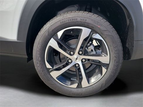 New 2026 Chevrolet Trax RS image 34
