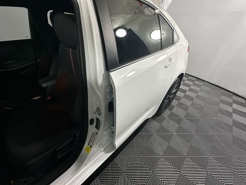 Used 2024 Toyota Corolla SE FWD image 12