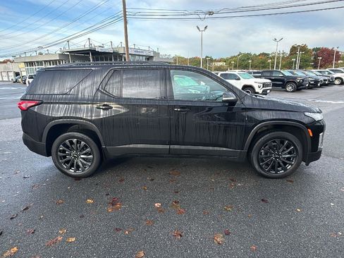 Certified 2024 Chevrolet Traverse RS image 8