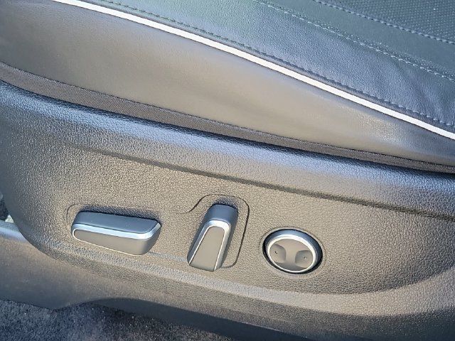 Used 2024 Hyundai Palisade SEL FWD image 20
