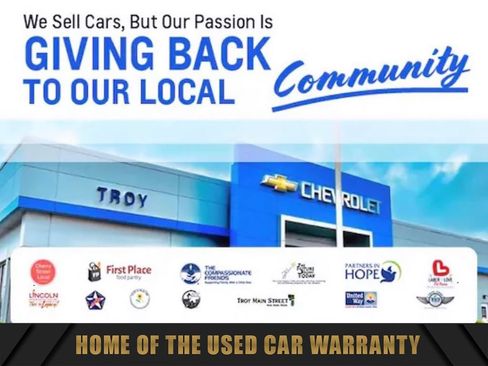Used 2023 Chevrolet Suburban LT w/ Luxury Package AWD/4WD image 6