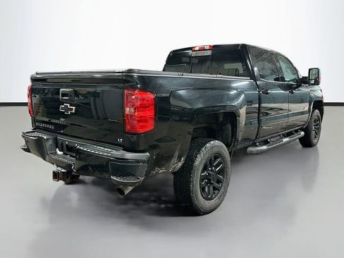 Used 2017 Chevrolet Silverado 2500 LT w/ Midnight Edition image 6
