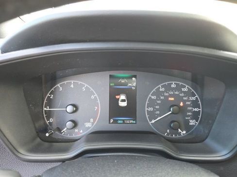 Used 2024 Toyota Corolla SE image 17