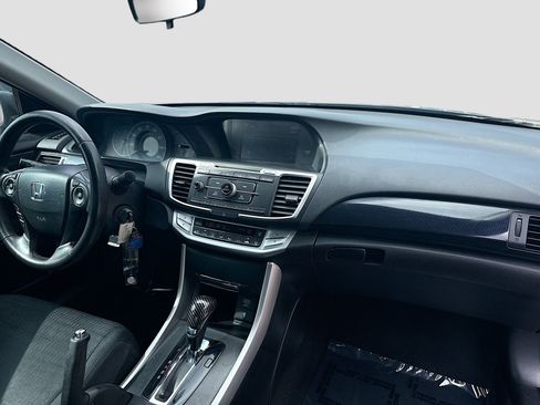Used 2015 Honda Accord Sport image 29