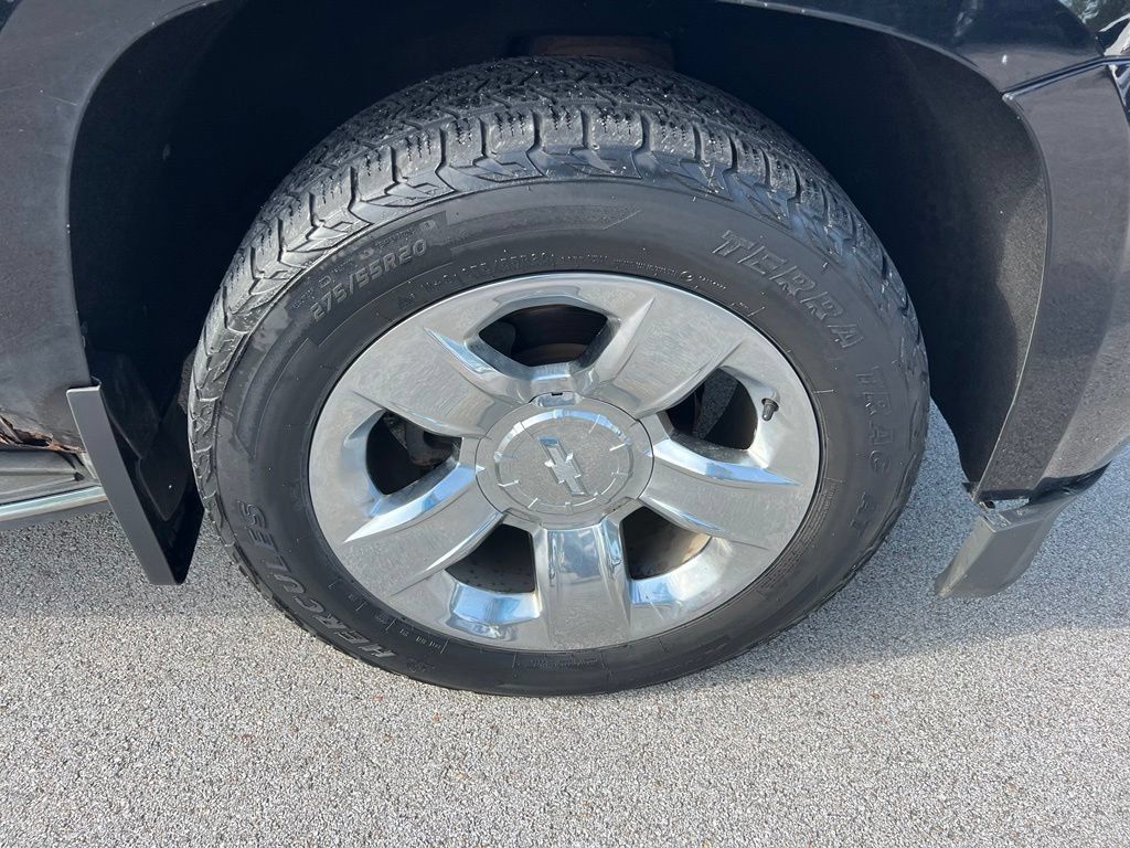 Used 2015 Chevrolet Tahoe LTZ AWD/4WD image 11