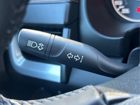 Used 2018 GMC Terrain SLE image 30