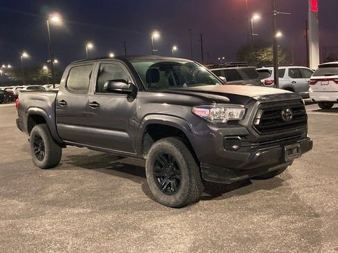 Certified 2022 Toyota Tacoma SR image 3