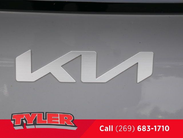 Used 2024 Kia Sportage X-Line w/ X-Line Premium Package AWD/4WD image 15