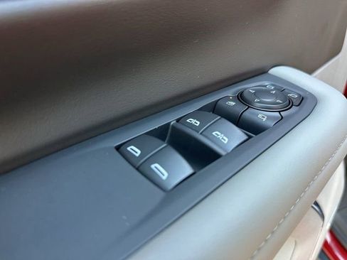 Certified 2026 Chevrolet Tahoe Z71 w/ Comfort Package image 23