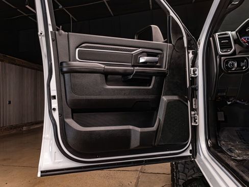 Used 2025 RAM 2500 Big Horn image 28