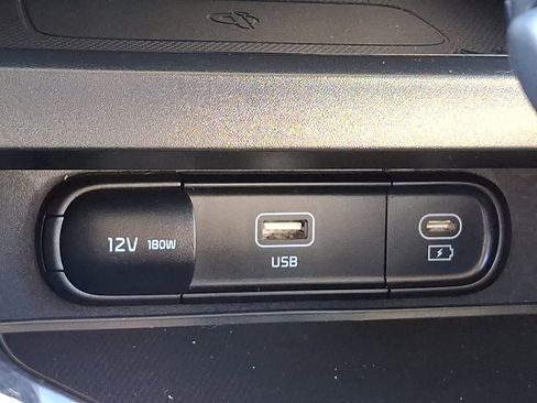 Used 2023 Kia Soul GT-Line image 24