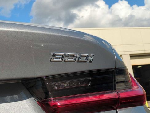 New 2025 BMW 330i xDrive 330i xDrive w/ Premium Package image 13