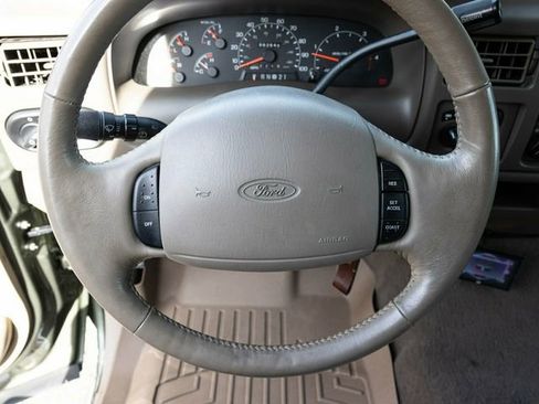 Used 2001 Ford Excursion Limited image 34