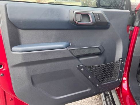 Used 2025 Ford Bronco Heritage Edition image 7