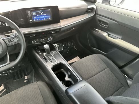 Used 2025 Nissan Kicks S FWD image 24
