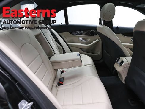 Used 2018 Mercedes-Benz C 300 4MATIC Sedan image 24