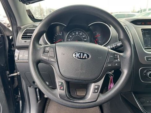 Used 2014 Kia Sorento LX image 13