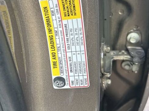 Used 2016 GMC Yukon XL Denali w/ Open Road Package image 9