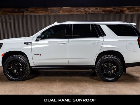 Used 2023 GMC Yukon AT4 w/ AT4 Premium Plus Package image 6