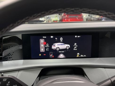 New 2026 Volkswagen Tiguan SE image 17