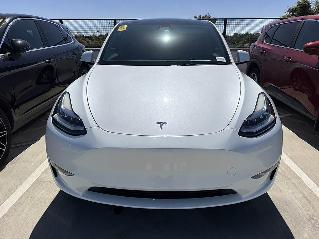 Used 2023 Tesla Model Y Long Range AWD/4WD image 1