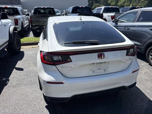 Used 2025 Honda Civic Sport image 14
