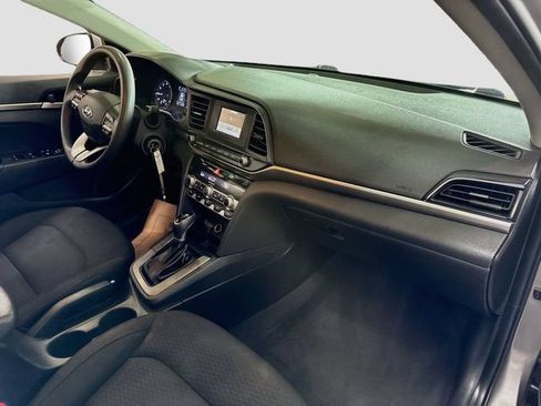 Used 2020 Hyundai Elantra SE w/ Cargo Package (C1) FWD image 21