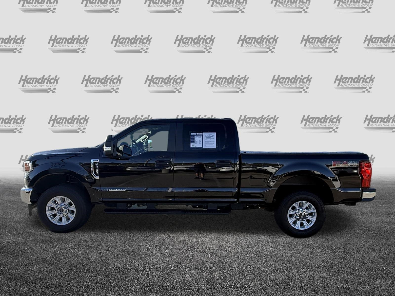 Used 2022 Ford F250 XL w/ STX Appearance Package AWD/4WD image 7
