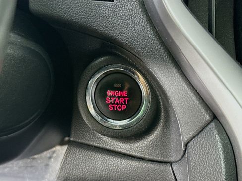 Used 2019 Subaru Ascent Touring image 20