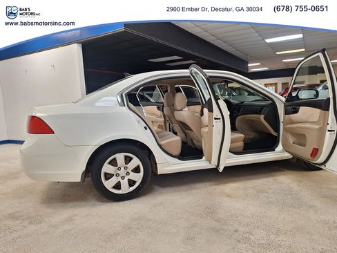 Used 2009 Kia Optima LX image 11